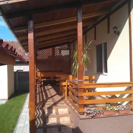 Gasthuis Casa Neluta Haţeg